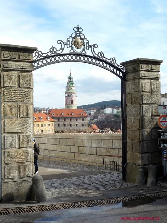 Железные ворота, Замок Чешский Крумлов