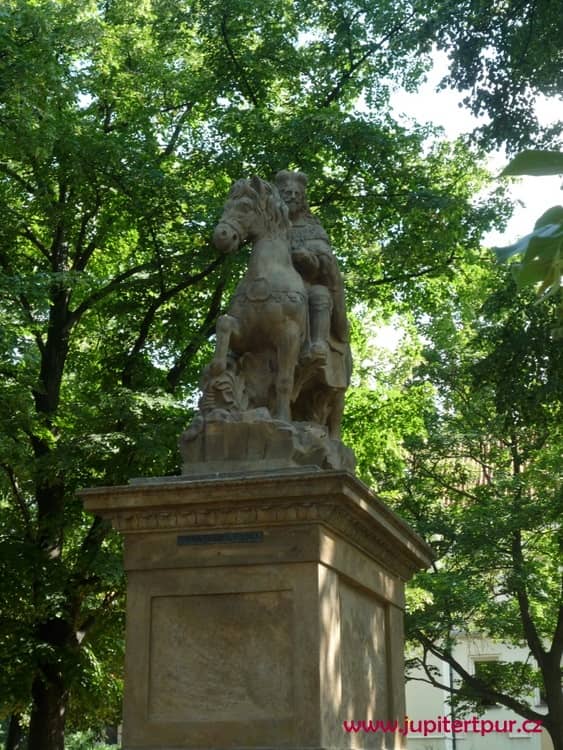 Памятник святому Вацлаву на Вышеграде